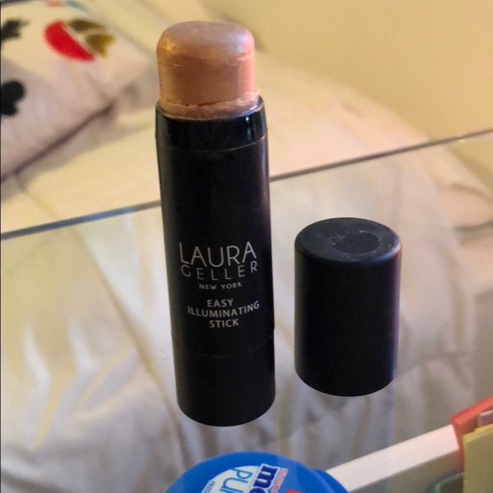 Laura Geller easy illuminating stick golden honey